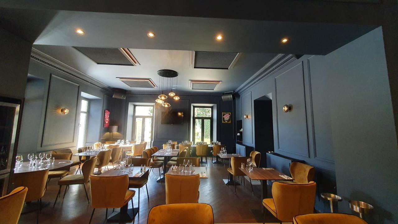 Hotel Restaurant Le Repere Vizille Bagian luar foto